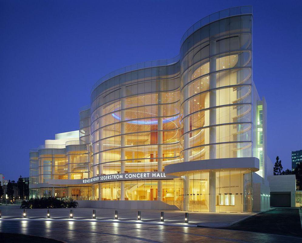 Отель Doubletree By Hilton Orange County Airport Санта-Ана Интерьер фото